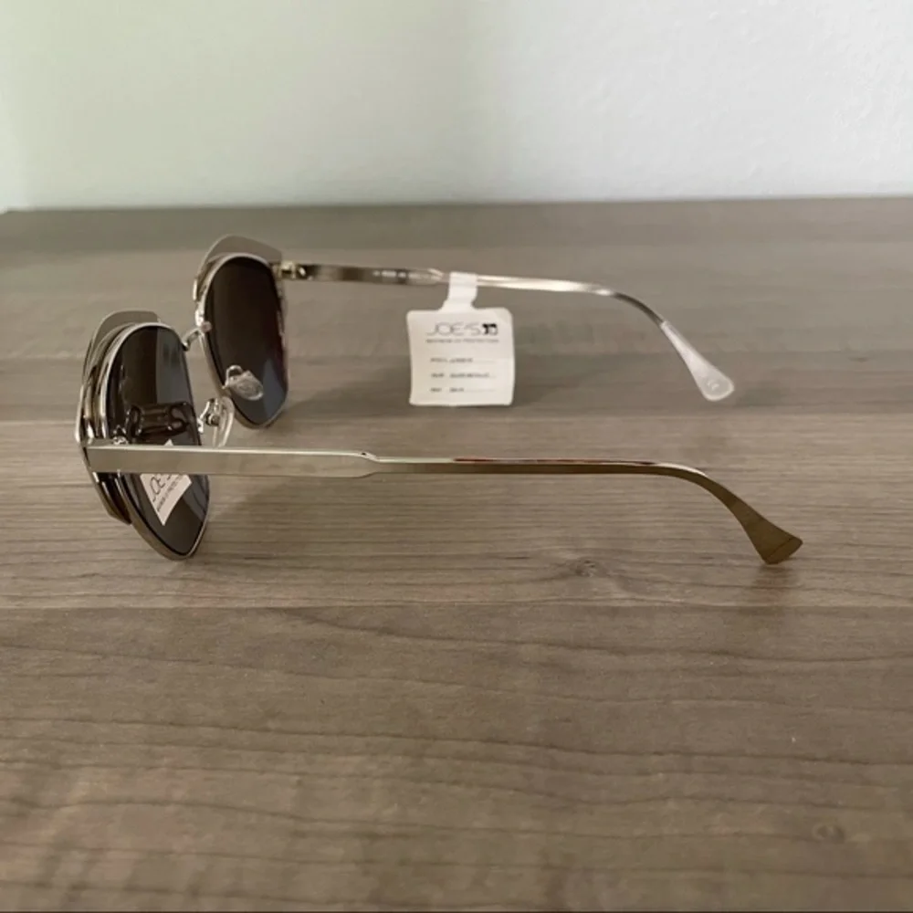 Silver Metallic Frame Aviator Cat Eye Sunglasses women’s NWT